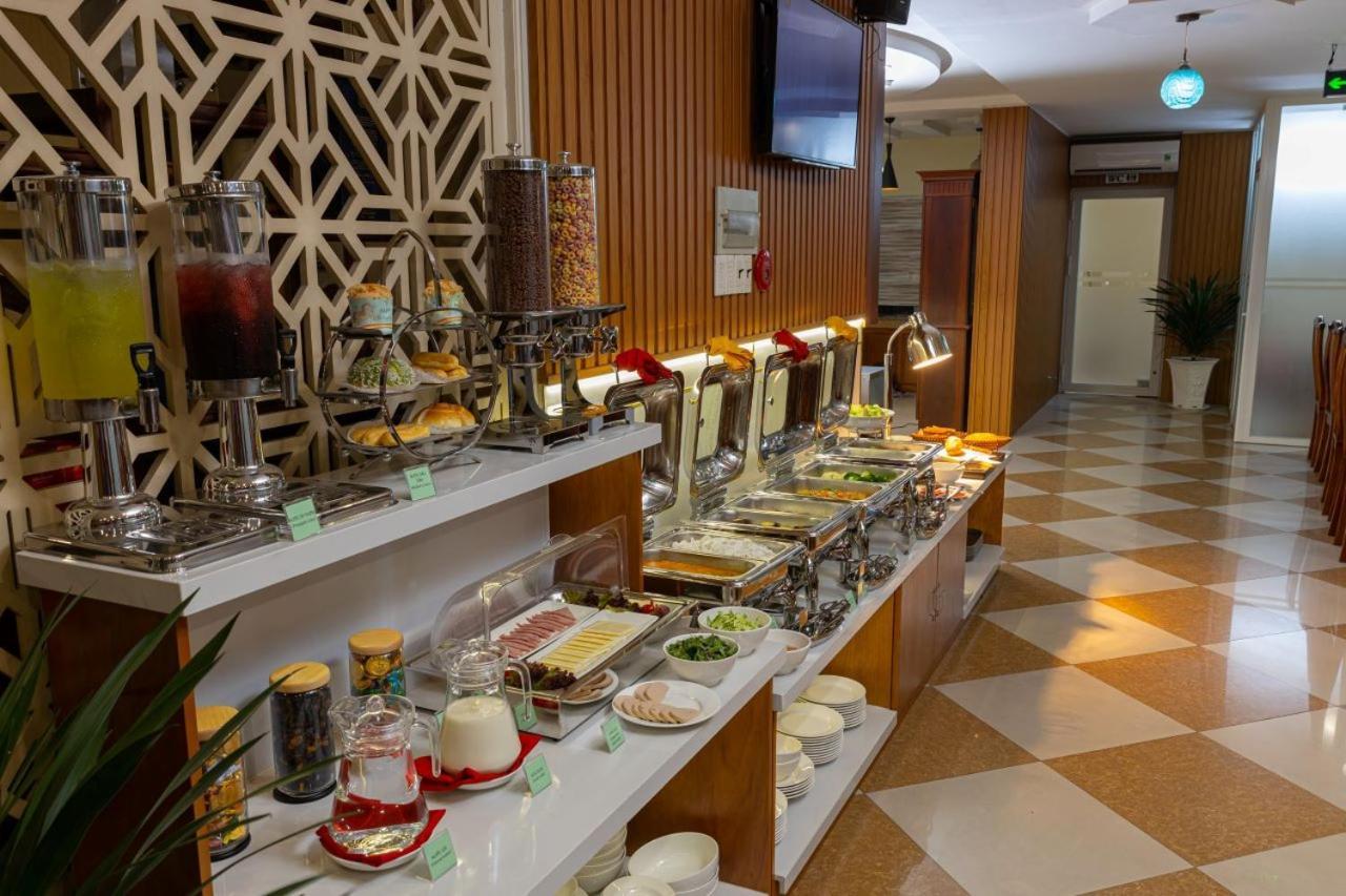 Thanh Tai Hotel 1 Thành Pho Ho Chí Minh Esterno foto